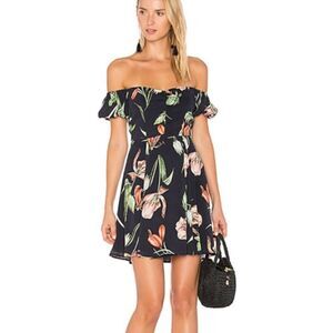 ASTR the Label Off the Shoulder Floral Mini Dress size medium vacation tropical